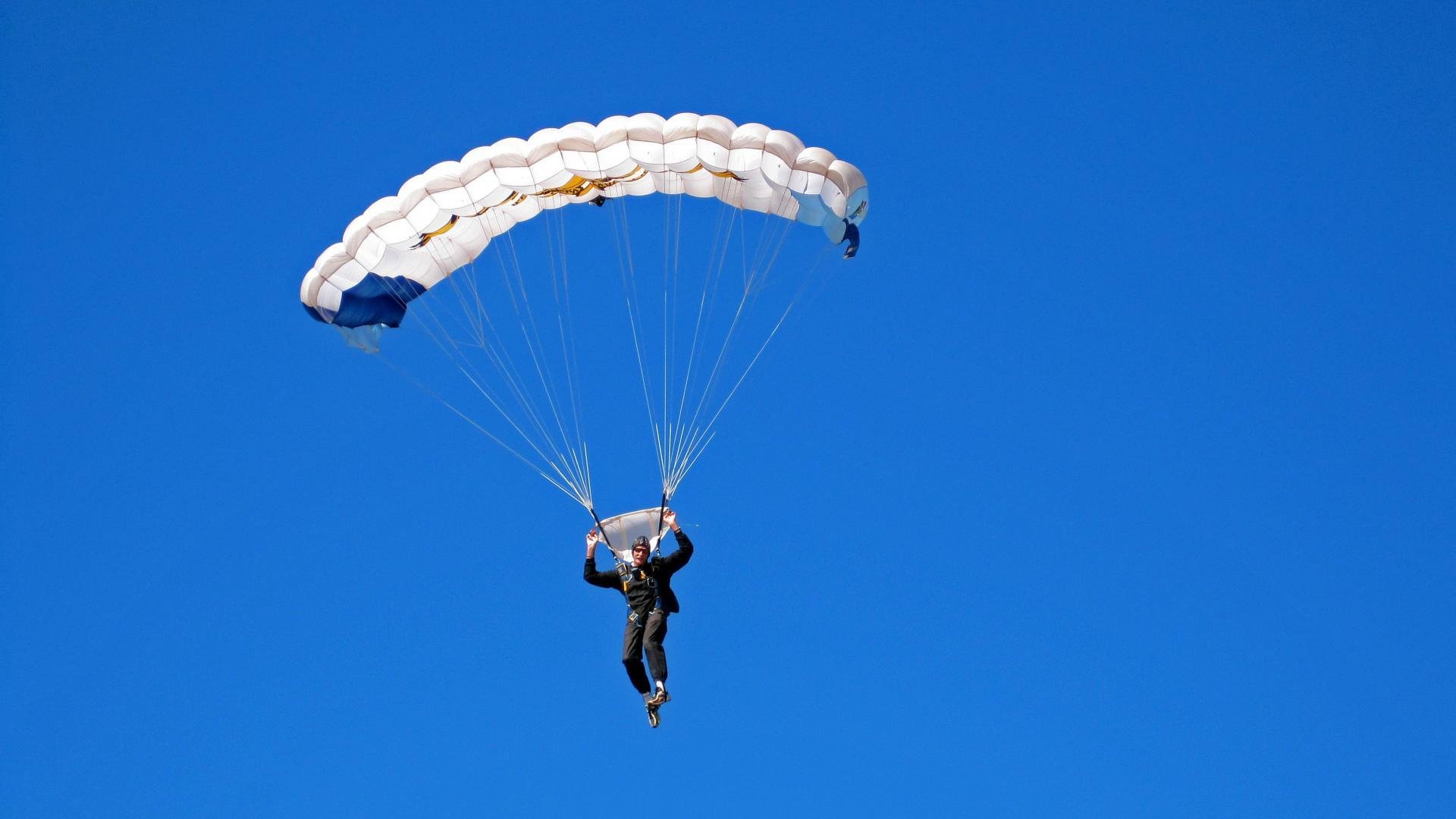 米兰体育app下载-16球16助5冠!阿斯:20岁杜埃将获得2025金童奖,阿卜杜勒·拉希德·杜斯塔姆